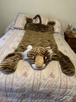 Sleeping Bag Tiger $10.00.  Chino, Ca