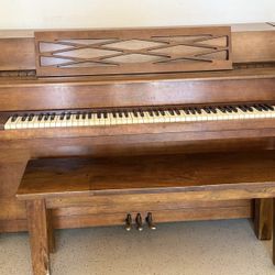 FREE upright piano