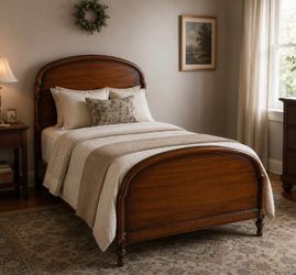 Vintage Solid Wood Full Size Bed