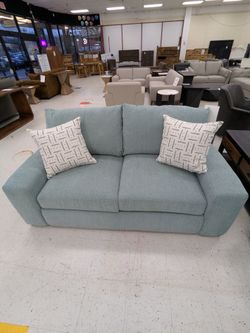 Clayton spa Loveseat