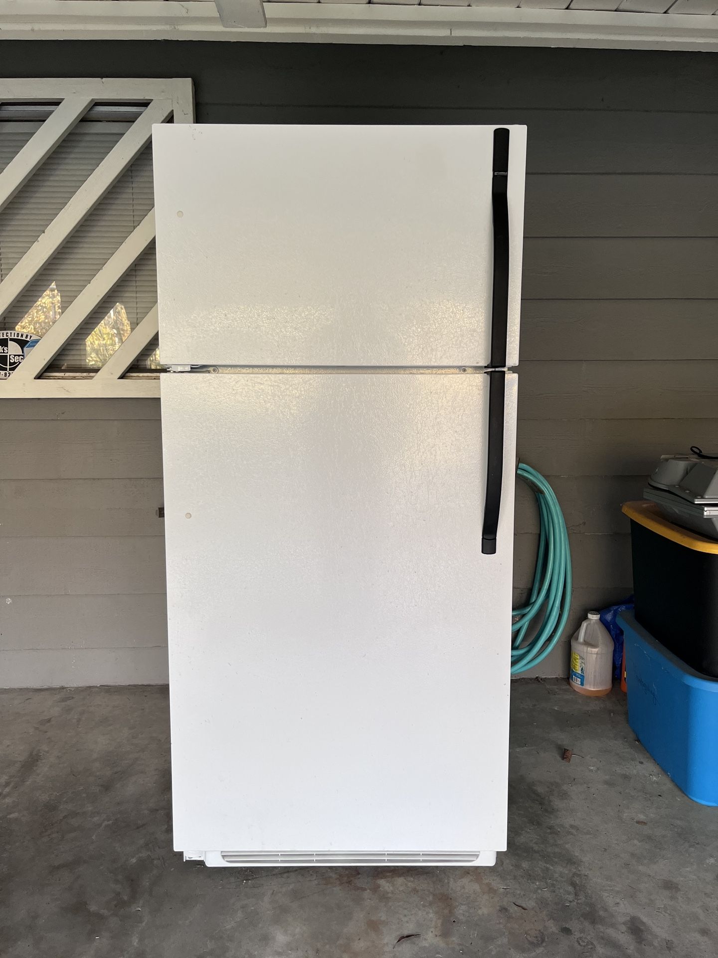 Kenmore Refrigerator 