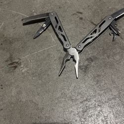 Multifuncional Tool