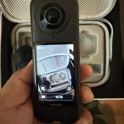 Insta 360 X5 Camera Bundle and Extras