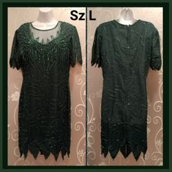 ***PRICE REDUCED***
WOMENS SHEER DARK GREEN BEADED FORMAL DRESS SIZE L