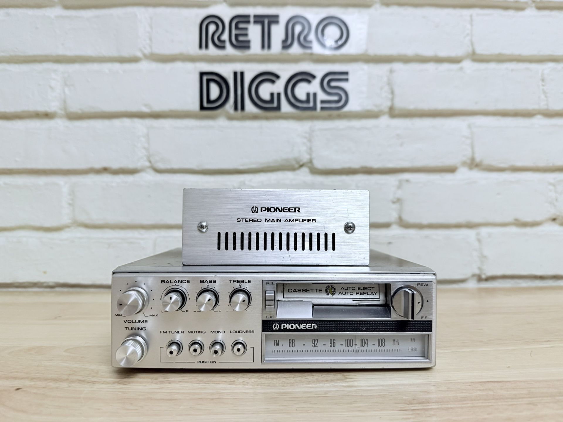 Vintage Pioneer KPX-600 Stereo Cassette & GM-40 Amplifier (serviced/new belts)