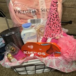 Valentines Gift Basket 