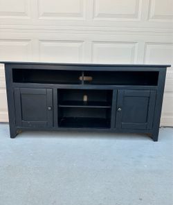 Entertanment Black