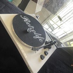 Retro life Turntables Belt-Drive Record Player with Wireless Output Connectivity