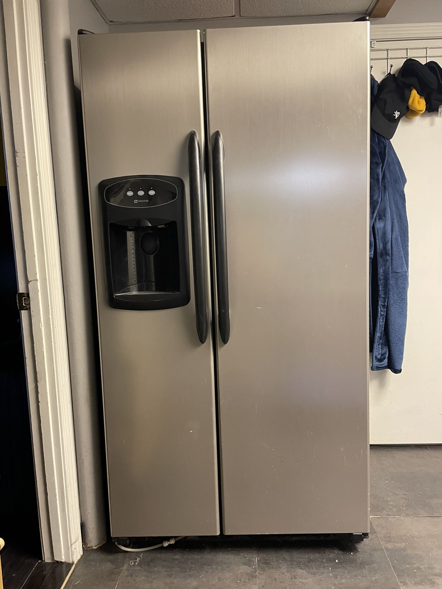 Refrigerator Maytag