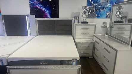 Crazy Sale Now‼️Beautiful Silver 5pc Bedroom Furniture Set $599
