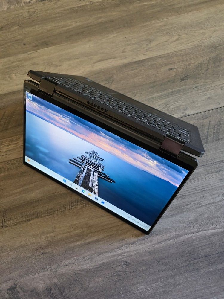 2-in-1 Latitude 7420, Intel I7, 16GB Memory, 500GB Storage, Windows 11, Laptop With Charger