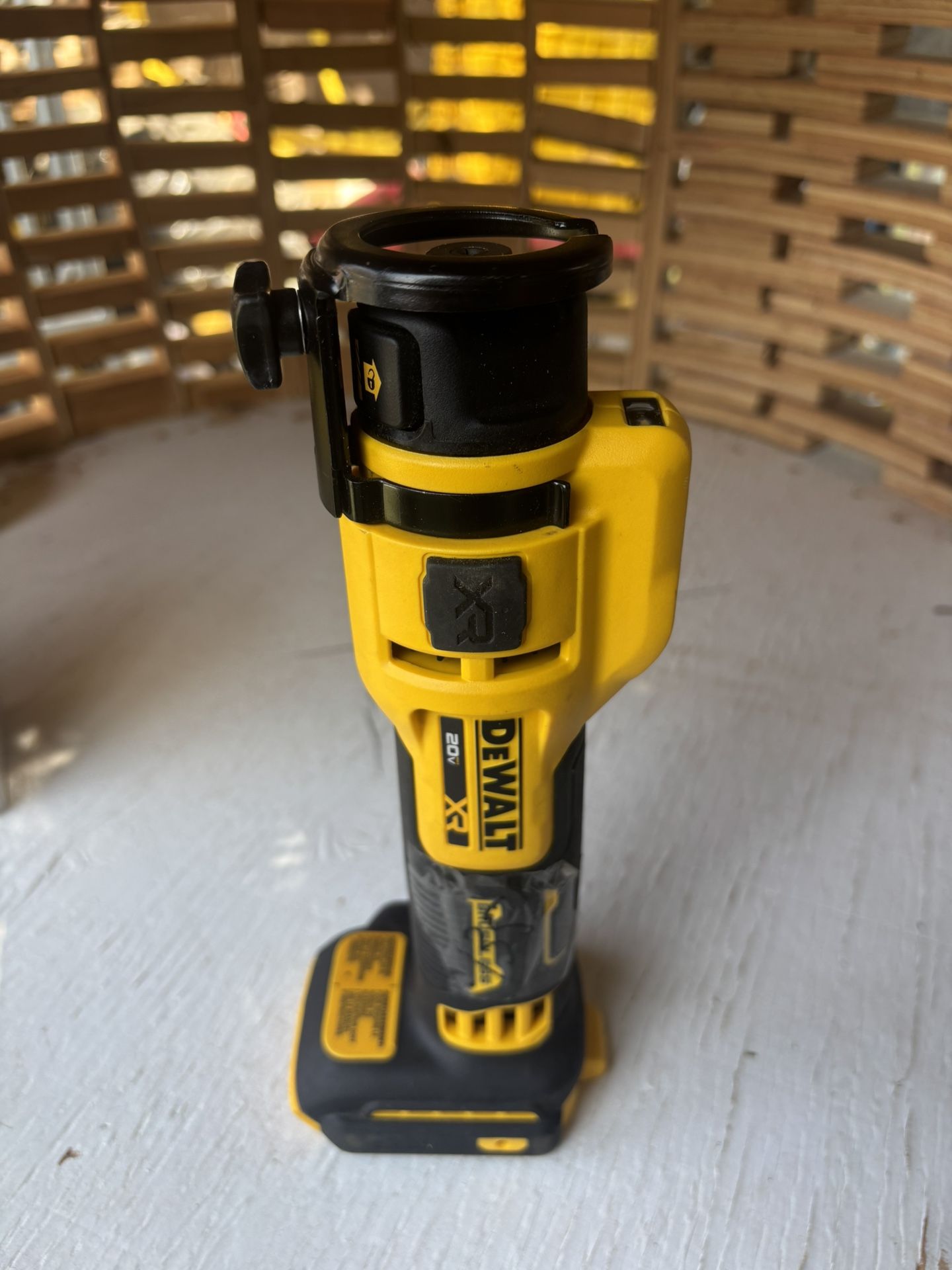 Dewalt Cut Off Tool