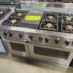 VIKING 48 INCH WIDE GAS RANGE WITH GRIDDLE 