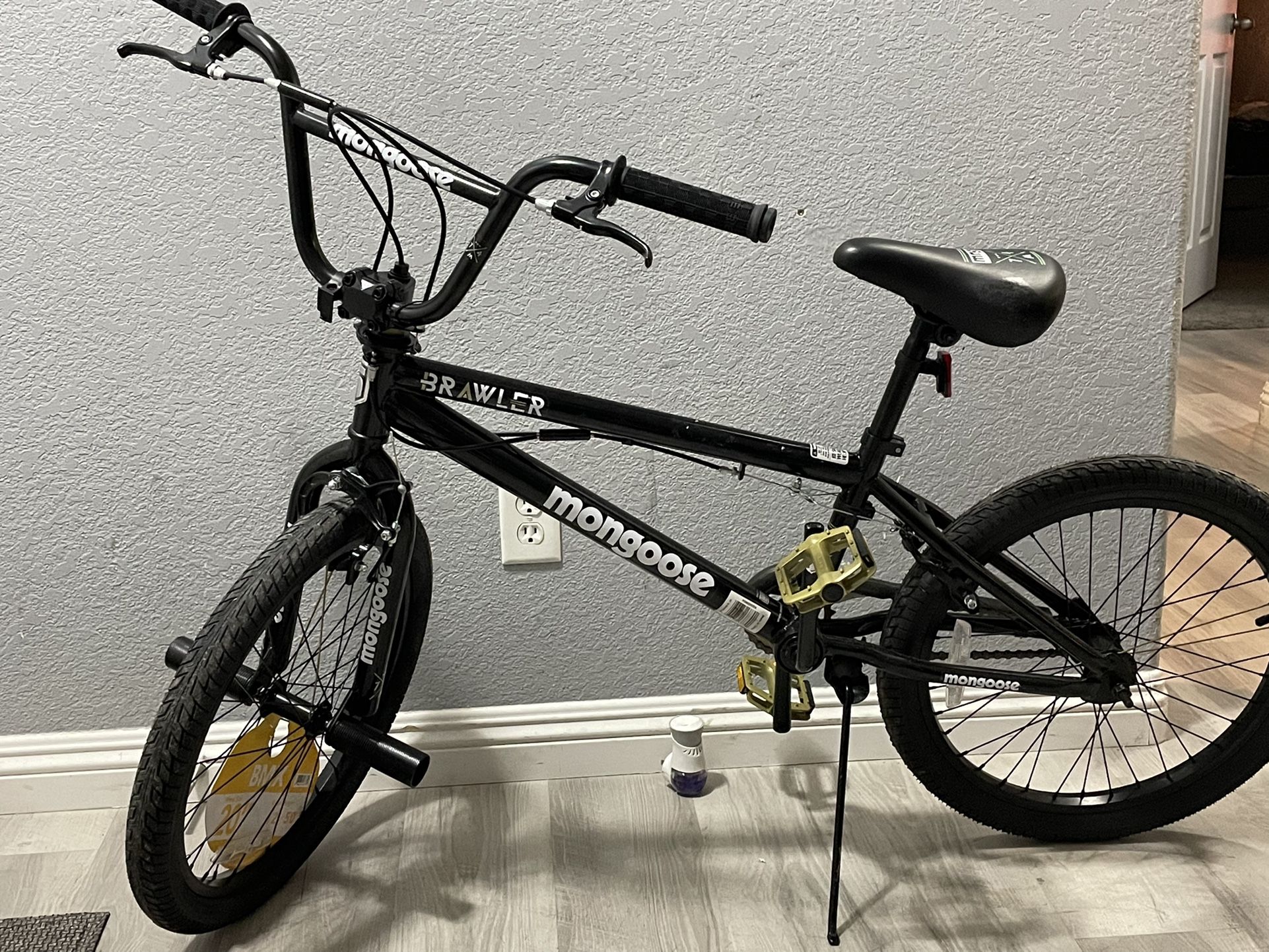 Mongoose brawler freestyle bmx bike outlet