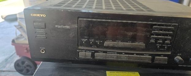 Receiver. ONkyo