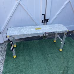 Gorilla Ladders 300 lbs Capacity Aluminum Work Platform Step Stool 
