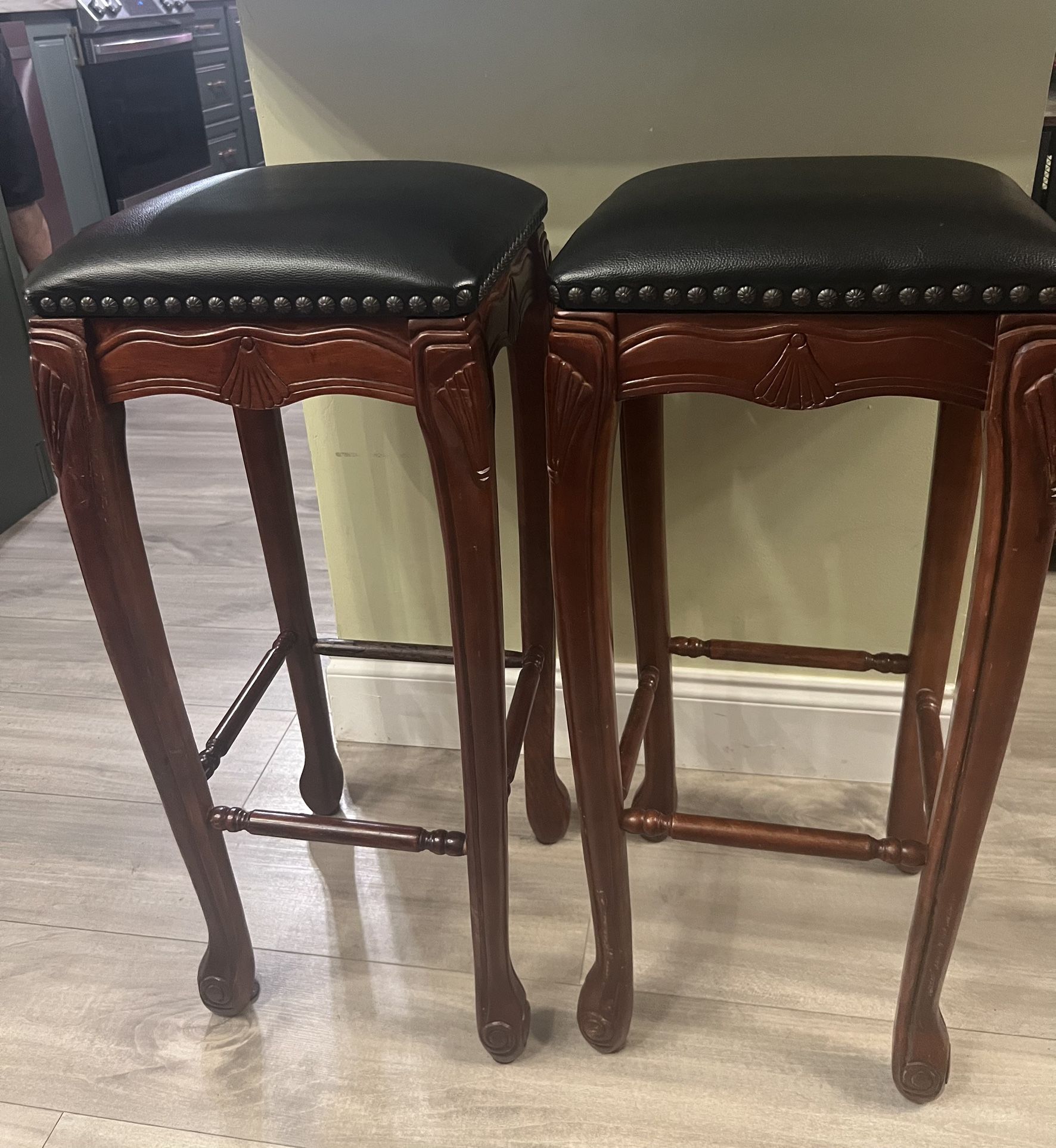 Bar /Counter Stool (2)