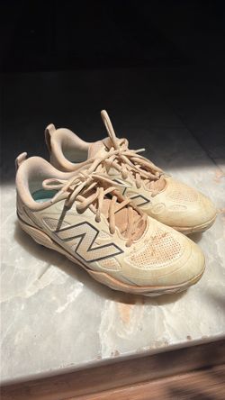 New balance softball metal cleats