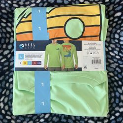 Brand New Shirts w Tags. Mom Didn’t Know My Size For Xmas