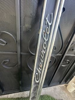 1965 Chevy Impala, Ss Trunk Molding Original