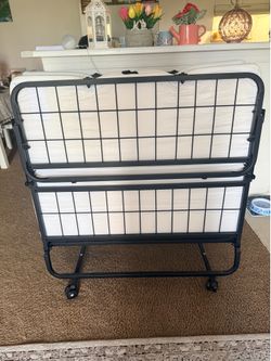 Folding bed