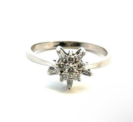Woman’s Ladies 14k White Gold Diamond Snowflake Ring Size 7 GP3113421
