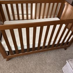 Davinci Otto Crib And Newton Baby Waterproof Mattress