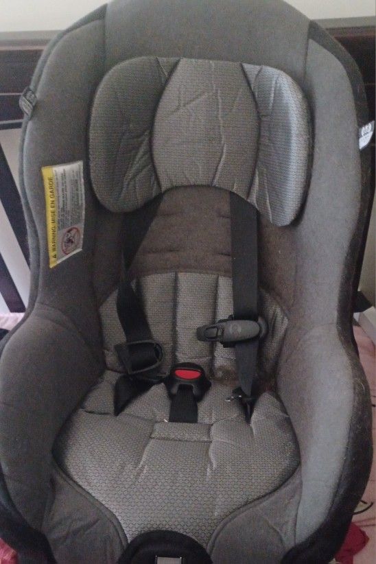 Evenflo Car Seat