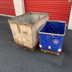 2 Dandux Baskets. One Canvas And One Plastic