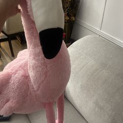 beautiful flamingo.  very clean and in good condition like new