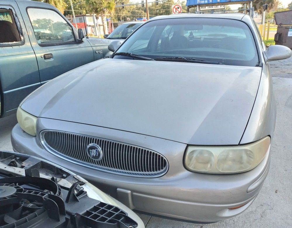 2001 BuicK- PARTS CAR