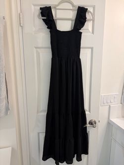 Popular 21 Black Smocked Ruffle Maxi Dress
