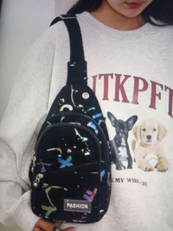 Women's shoulder strap bag