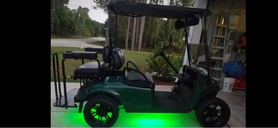 2016 EZGO Golf Cart 4 seater