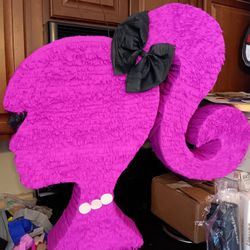 Barbie Piñata
