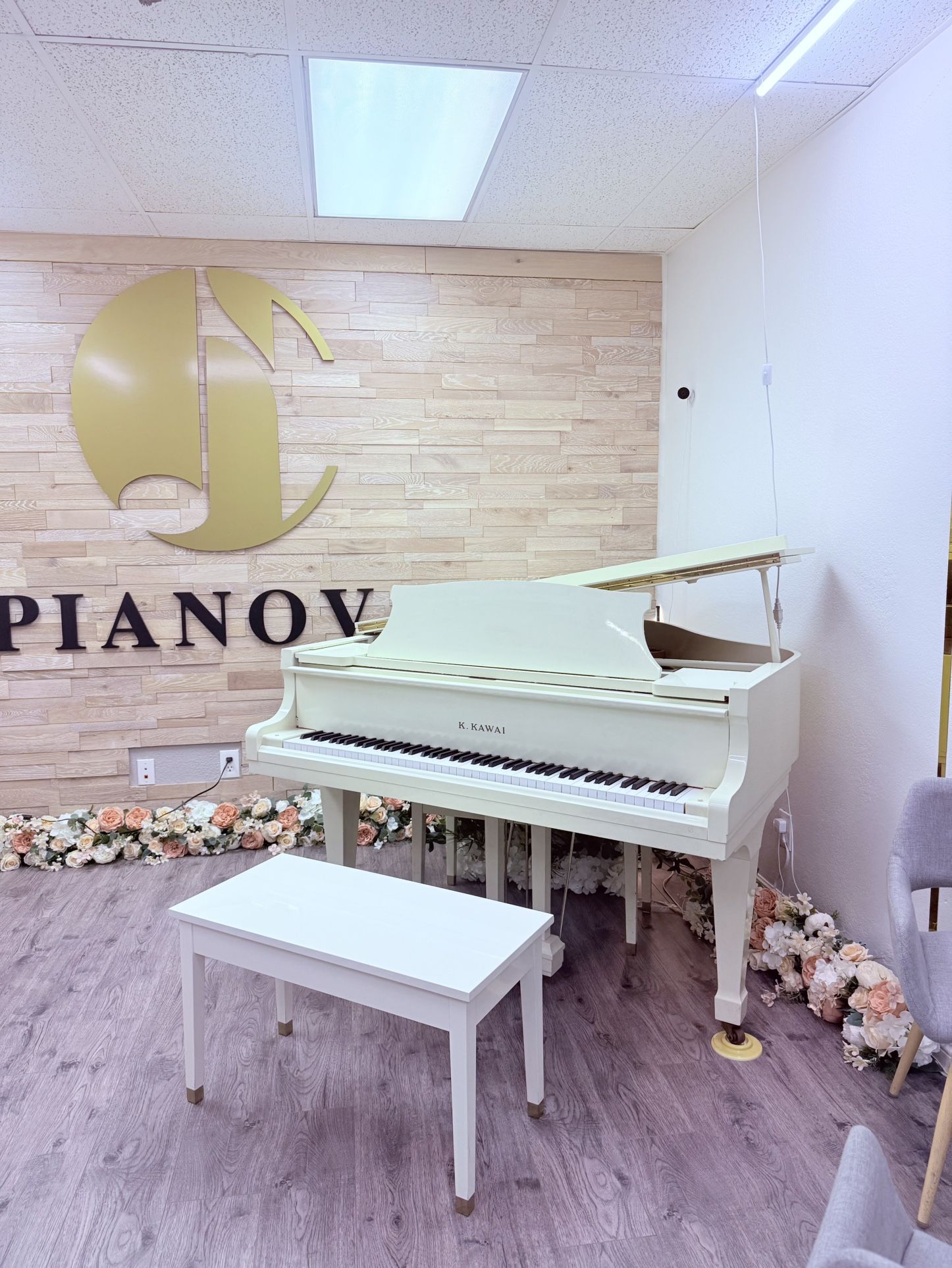🎹 For Sale: Kawai KG-1E Baby Grand Piano (1987, Made in Japan) – Excellent Condition Ivory Color