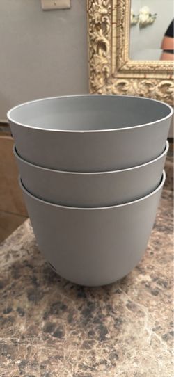 Gray Plastic Plant Pots