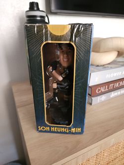 Bobble head