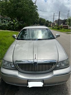 2009 Lincoln Town Car