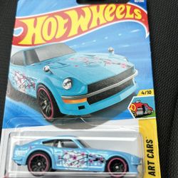 💥Hot Wheels Datsun 240Z Diecast.. 👀 LQQK!💥