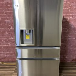 LG Refrigerator w/Warranty! R1542A