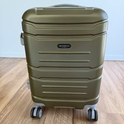 Carry On Rolling Suitcase 