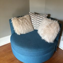 Oversized Swivel chair