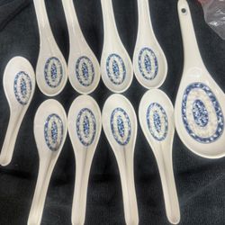 Blue Dragon  (9) .75 oz. Melamine Wonton Soup Spoon 1 Large + 3 Extra 