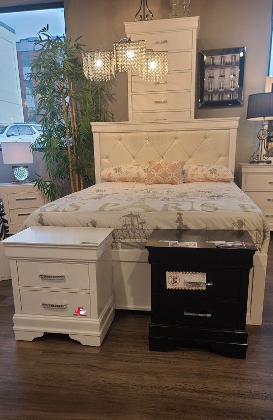 Brand New! 7pc Queen/Full Bedroom Set 😍/ Take it home with only$39Down/ Hablamos Español Y Ofrecemos Financiamiento 🙋🏻♂️