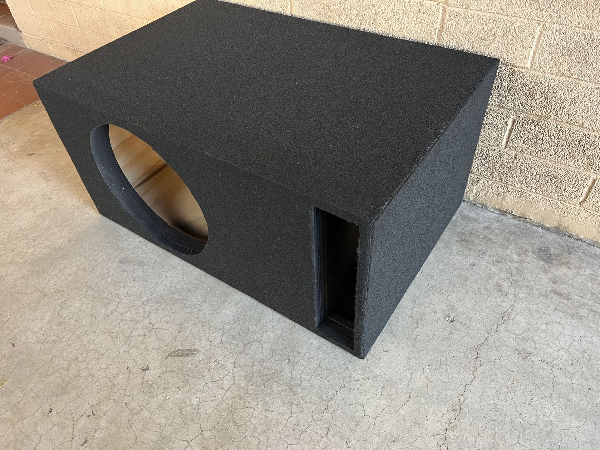 Custom Built Heavy Duty TRIPLE BAFFLE enclosure - $350