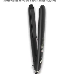 INFINITIPRO by CONAIR ArteBella Flat Iron Hair Straightener (NEW IN BOX)