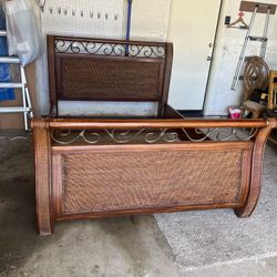 Bed Frame Queen size 