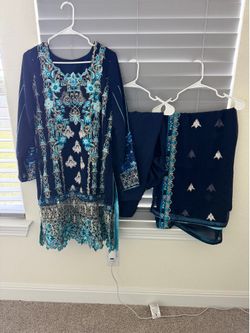 Women fancy embroidered large size 3 pieces Chafoon dress.