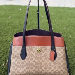 Coach Lora Carryall (used)/bolsa Coach